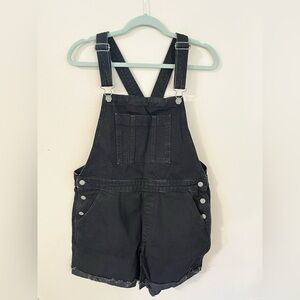 Women’s Black Denim Overall Shorts Universal Thread size 12 / size 31 regular R